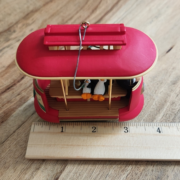 Hallmark Keepsake Ornament Kringle Trolley Light 1994 - Picture 13 of 14